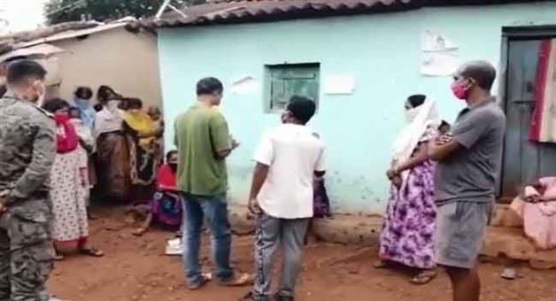 ଘରୋଇ କଳିରେ ଅଭିଯୁକ୍ତ ଶାଳୀର ତଣ୍ଟିକୁ କାଟି ଶାଶୁକୁ ଗଛରେ ବାନ୍ଧି ଦୁଷ୍କର୍ମ କଲା –